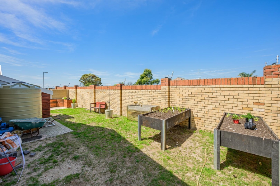 2 Bedroom Property for Sale in Sherwood Eastern Cape